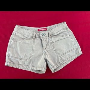 Shorty shorts size 7